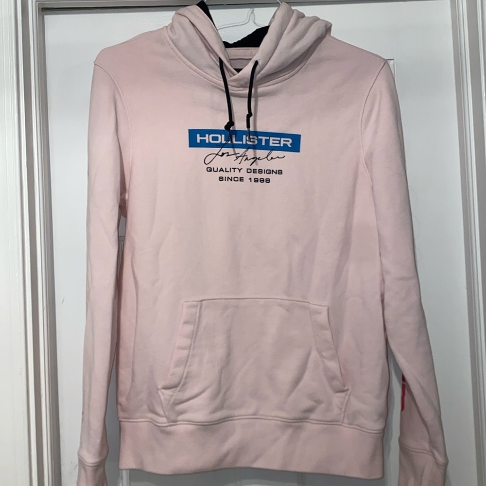 Hollister, men’s hoodies size medium light pink